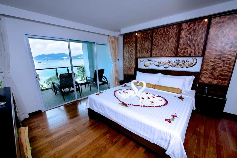 Hotel The Bliss South Beach Patong