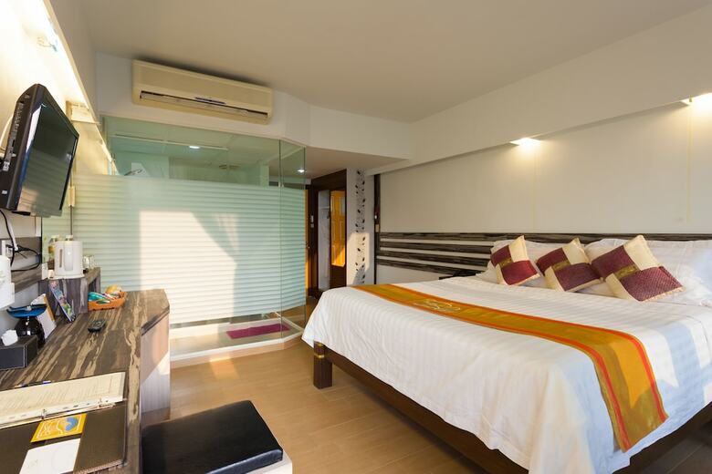 Hotel The Bliss South Beach Patong