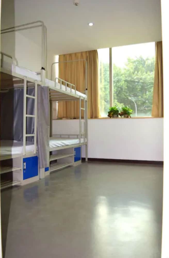 Hostal Wu Kong Youth Hostel Yuzhong Store