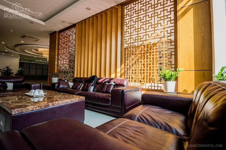 Quang Tung Hotel