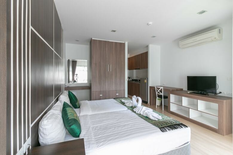 Hotel Nice Bangtao Beach