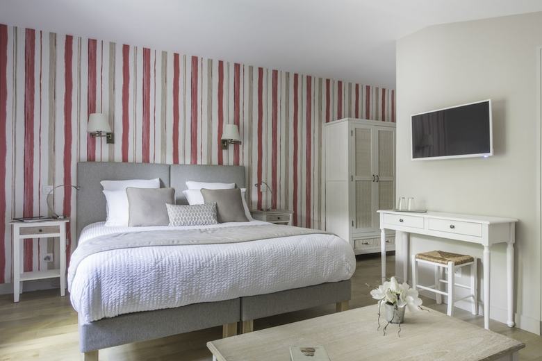 Bed & Breakfast A L'ombre Des Pins - Chambres D'h�tes