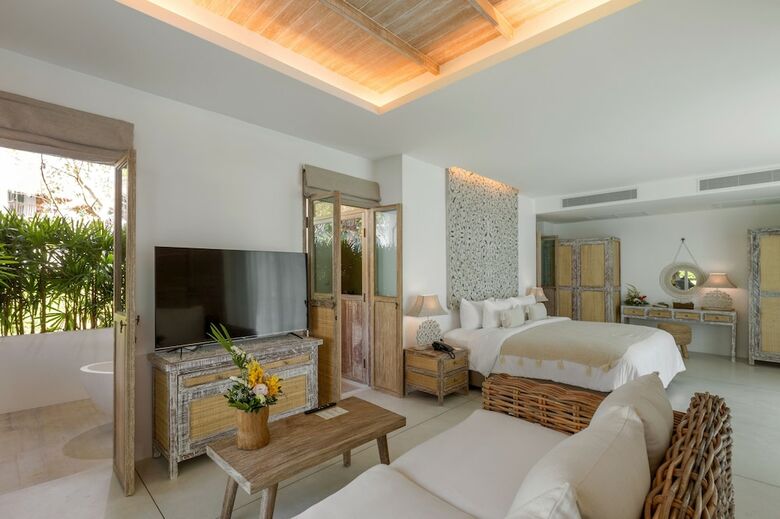Hotel Eden Beach Resort And Spa