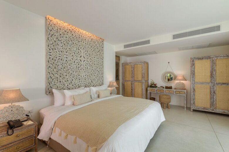 Hotel Eden Beach Resort And Spa
