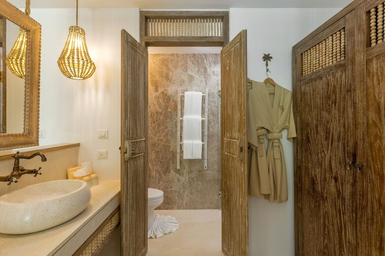 Hotel Eden Beach Resort And Spa