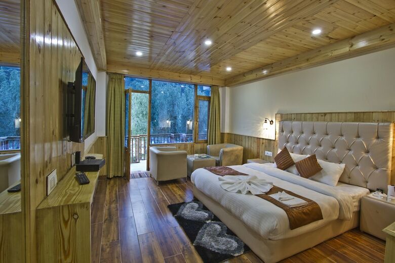 Hotel Himalyan River And Camps
