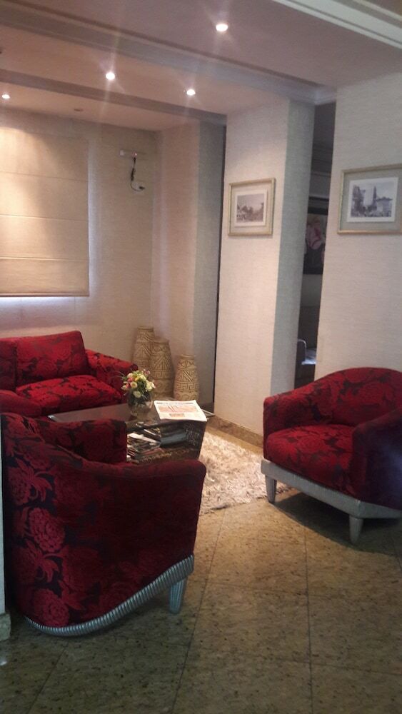 Athenas Plaza Hotel