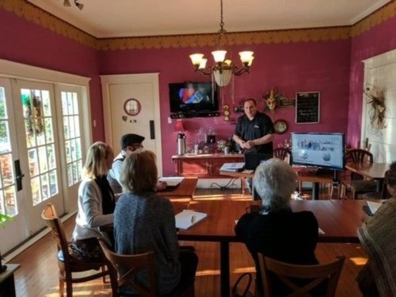 The Carriage House Bed And Breakfast