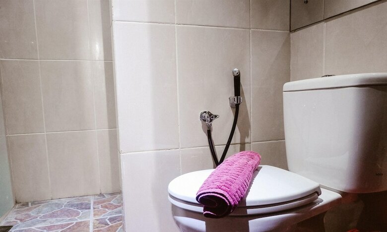 Spacious Apartment @ Mangga Dua Residence Near Itc Mall