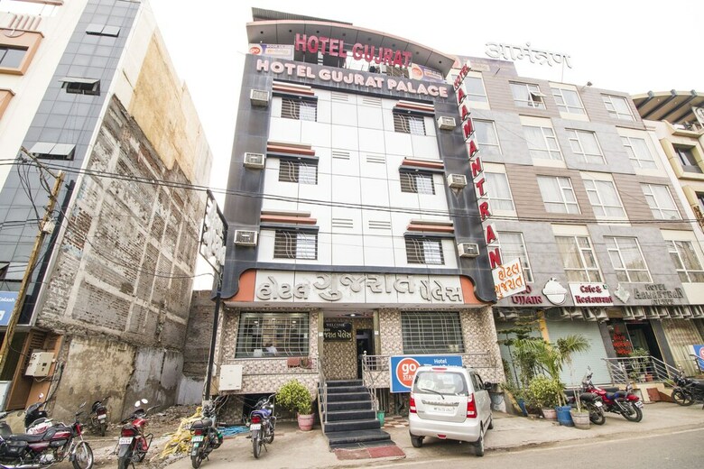 Hotel Gujarat Palace