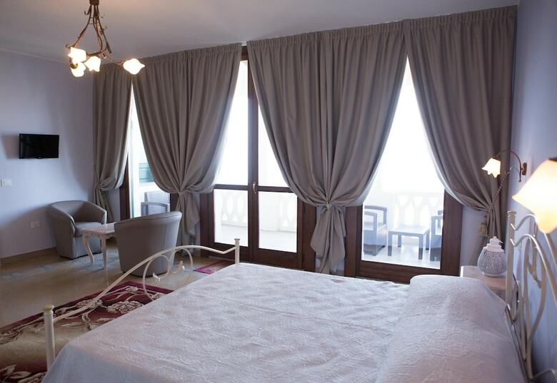 Hotel Casale Pettinato