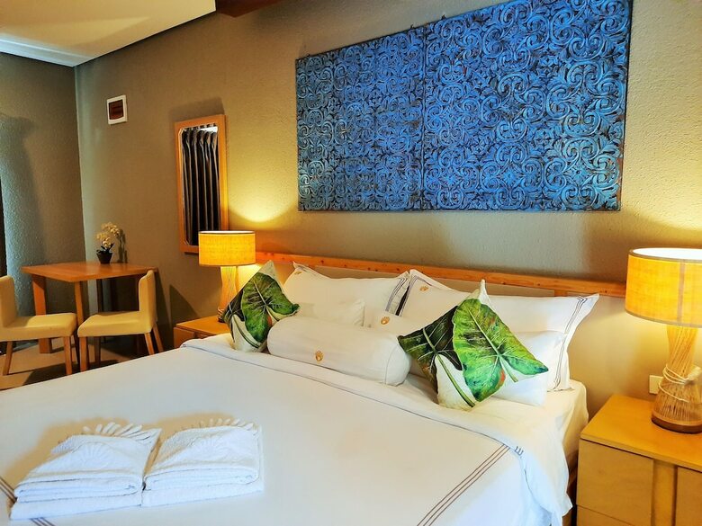 Pearl Vista de Coron Resort Hotel