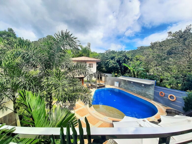Pearl Vista de Coron Resort Hotel
