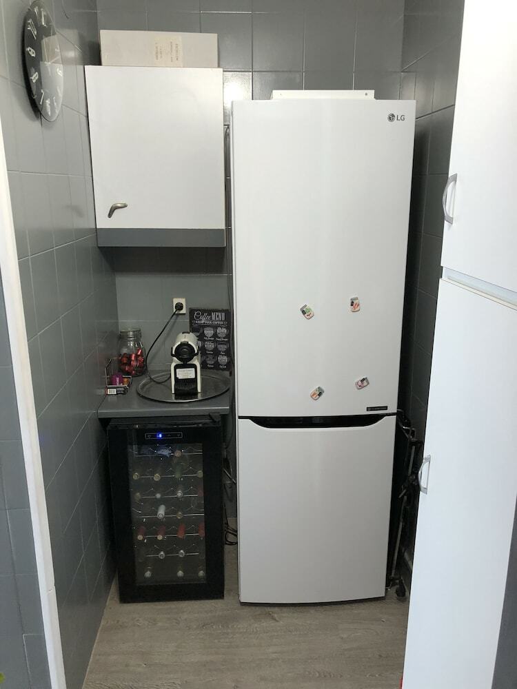 T&h Aragon Family Apartment