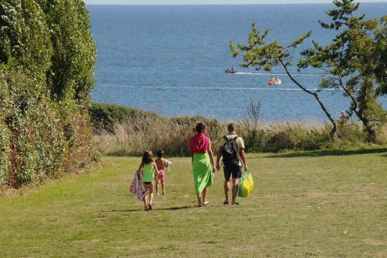 Camping Le Raguenes Plage