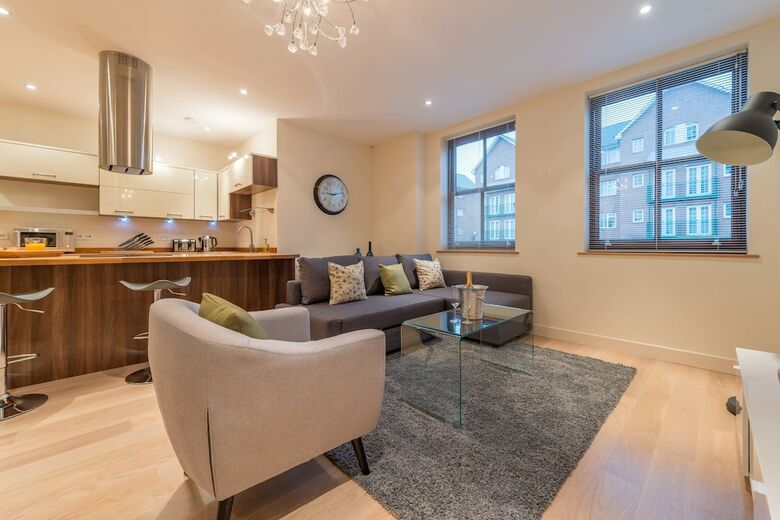 Hampden Apartments - The Catherine