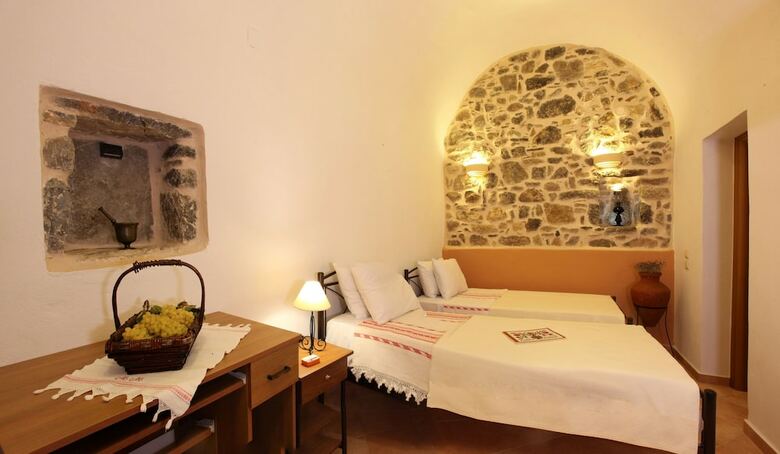 Hotel Stoes Traditional Suites