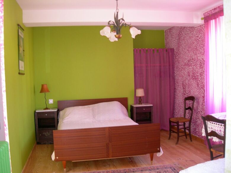 Bed & Breakfast Chambres D'h�tes Sous La Glycine
