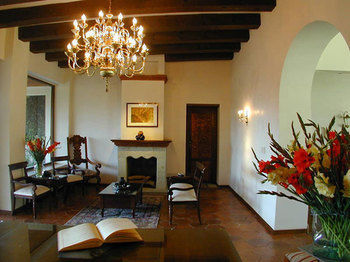 Hotel Hacienda Los Laureles