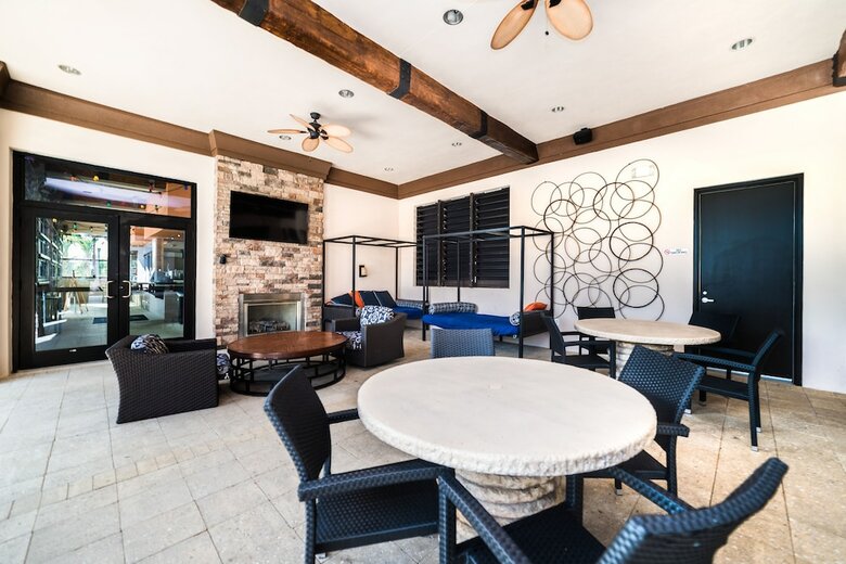 Fv61783 - Solterra Resort - 5 Bed 4.5 Baths Villa