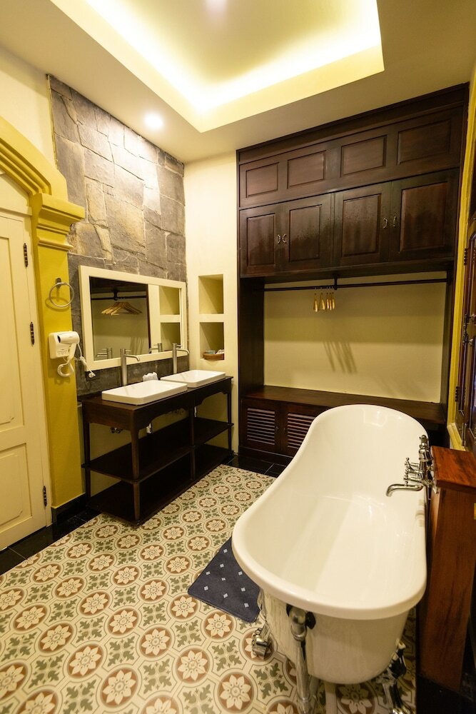 Hotel Jasmine Ville Guesthouse