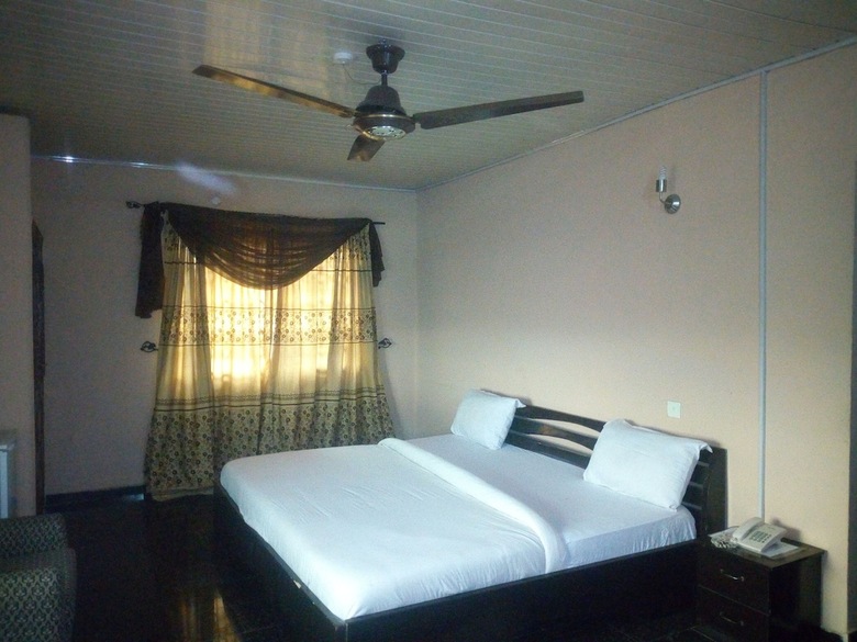 Hotel Dam'syl Suites
