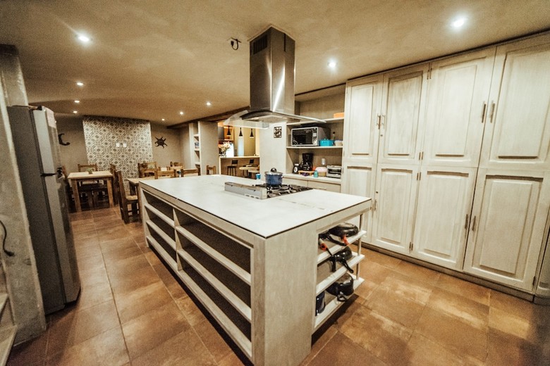 Hostal Kotantik Bed And Breakfast - Adults Only