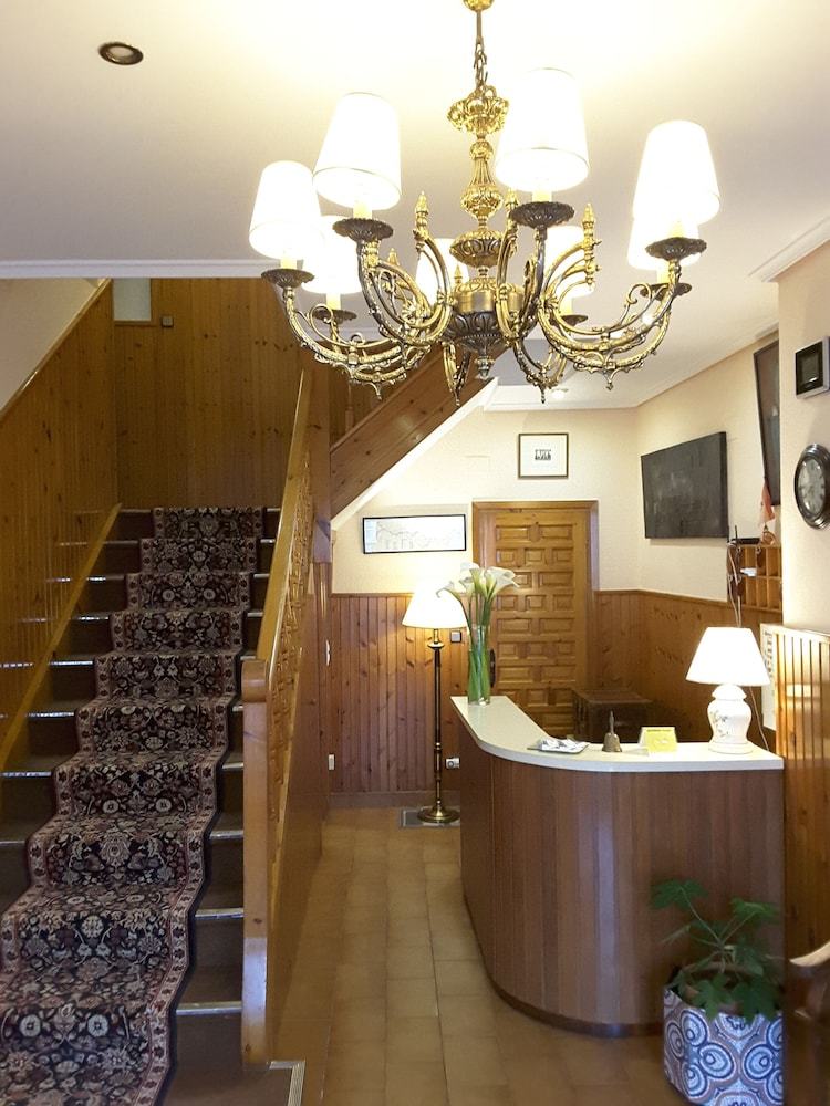 Hostal Riodeva