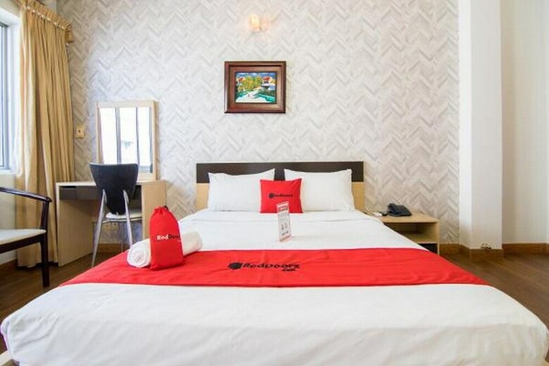 Hotel Reddoorz Near Hiecc Tan Binh