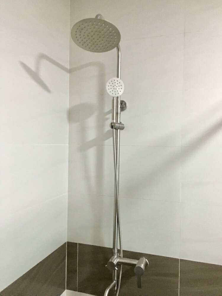 Sunshine Hotel