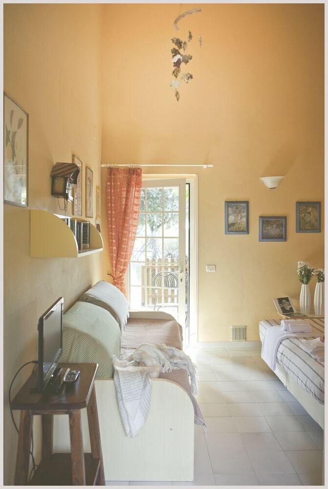 Residencia Rta Costa Etrusca