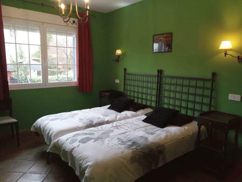 Bed & Breakfast Alojamiento La Pedriza