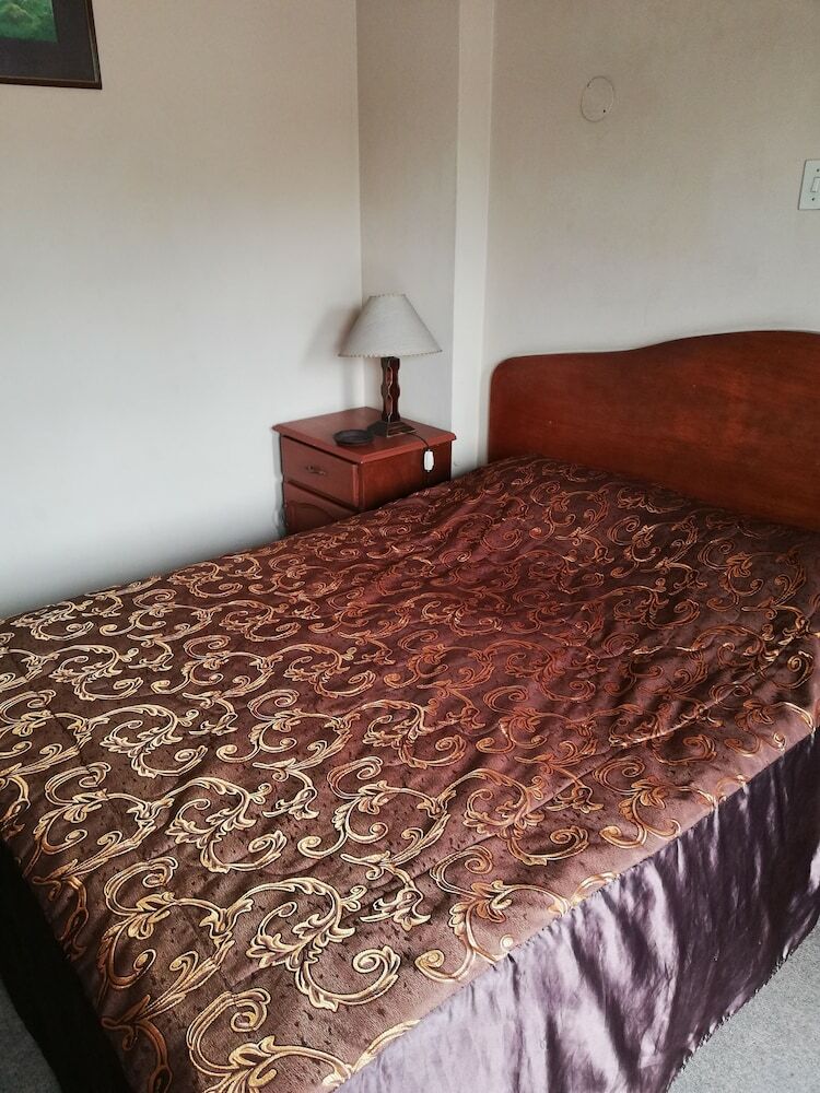 Hostal La Quinta de Allison Hotel & Backpackers