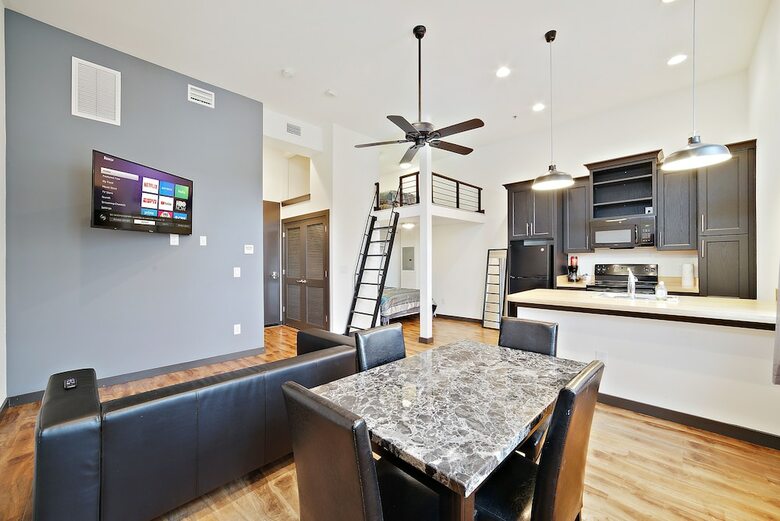 Apartamentos Old West Lofts Down Town Tampa