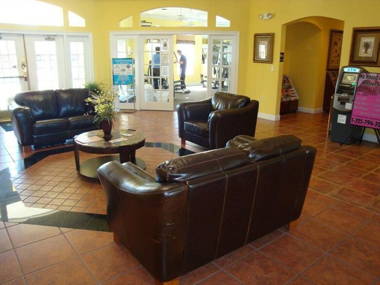 3br 2.5ba Home In Emerald Island Resort By Cv-8479