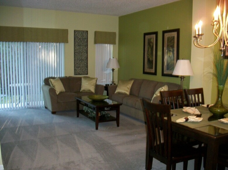 3br 2.5ba Home In Emerald Island Resort By Cv-8479
