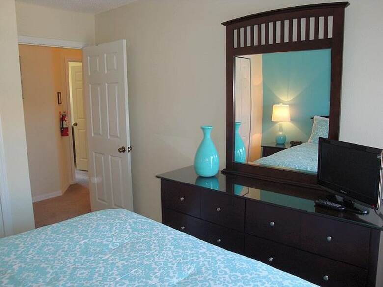 3br 2.5ba Home In Emerald Island Resort By Cv-8479
