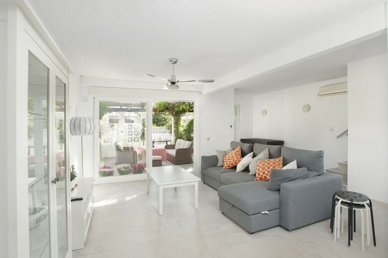 Beachside Fishermans Cottage