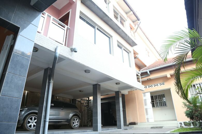 Hotel Kalz Guest House