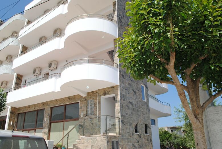 Aparthotel Visi Apartments