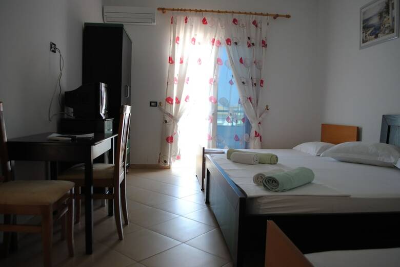 Aparthotel Visi Apartments