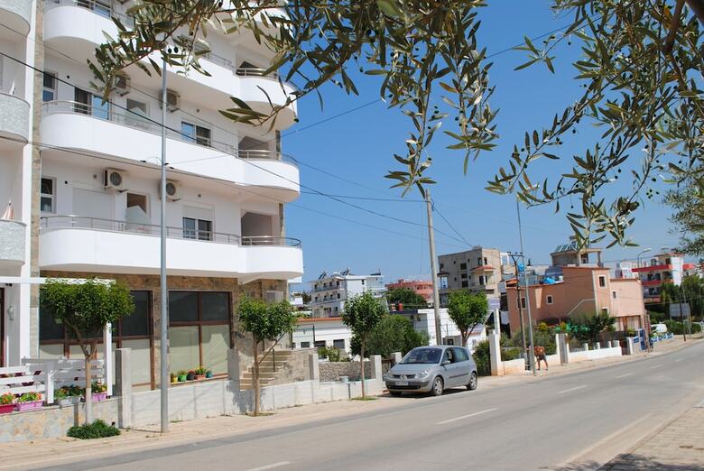 Aparthotel Visi Apartments