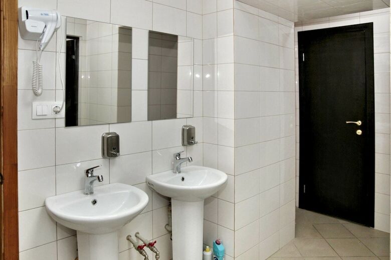Hostal Hostel Podvorie