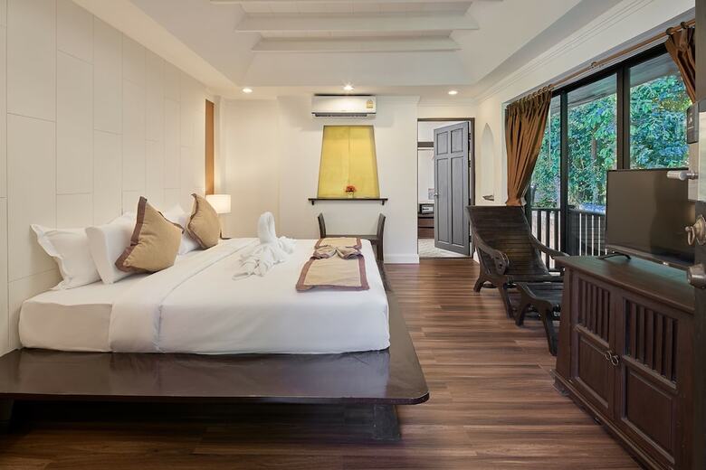 Floral Hotel Ayatana Chiang Mai