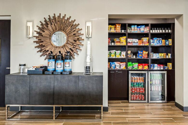 Best Western Plus Philadelphia-pennsauken Hotel