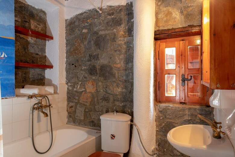 Homes Of Cretan Tradition