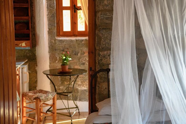 Homes Of Cretan Tradition