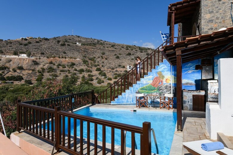 Homes Of Cretan Tradition