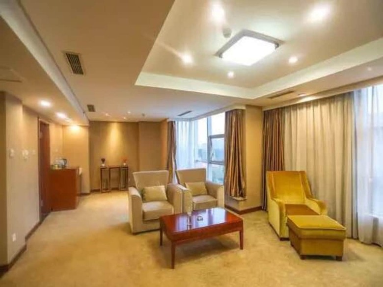 Qingdao Tianrunjinwang Hotel