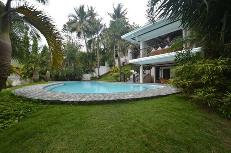 Hotel Robinland Vacation Home Badian